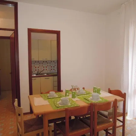 Cozy Flat With Private Garden Next To The Sea Bibione