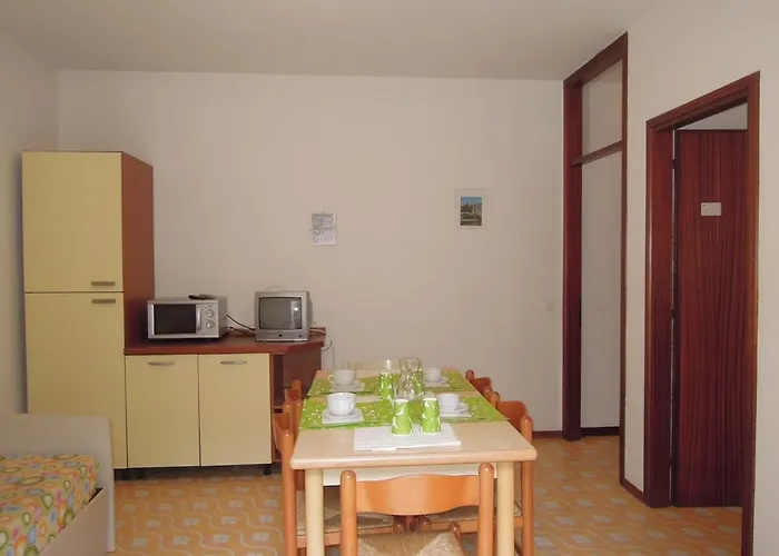 Appartamento Cozy Flat With Private Garden Next To The Sea