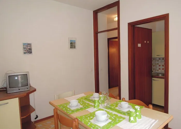 Cozy Flat With Private Garden Next To The Sea Appartamento *