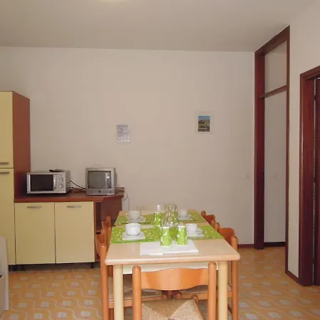 Appartement Cozy Flat With Private Garden Next To The Sea