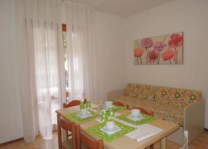 Cozy Flat With Private Garden Next To The Sea *